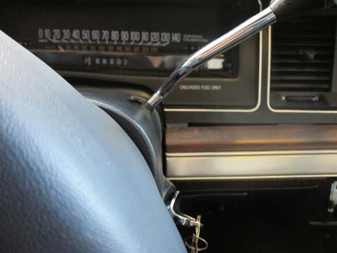 1991 Ford LTD Crown Victoria - Dashboard view of a 1991 Ford Crown Victoria LTD, including the speedometer and gear selector.