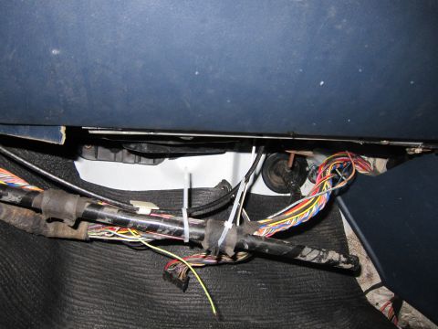 1991 Ford LTD Crown Victoria - Vehicle wiring harness with multiple colored wires and connectors visible.