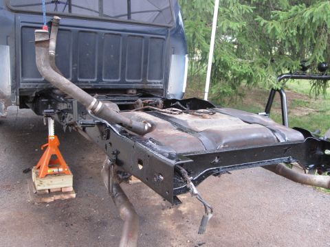 1993 Ford F-150 - Top coated with rustoleum high performance protective enamal
