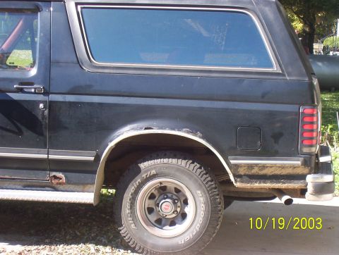 1987 Ford Bronco - driver's side rear quarter panel