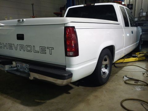 1997 Chevrolet Silverado 1500 - Test drop #2. Sitting on bump stops in the rear, haven't notched the frame yet.