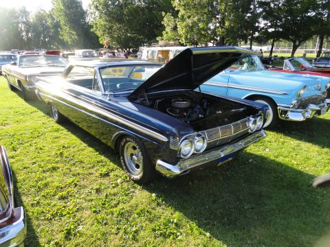 1964 Ford Fairlane “Lucy”