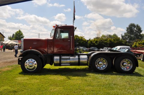 1959 Kenworth W900A “CC925”