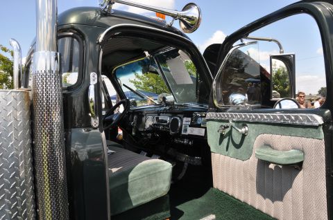 1959 Kenworth W900A “CC925”