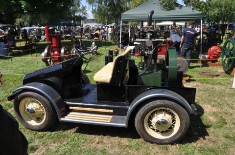 1959 Kenworth W900A “CC925”