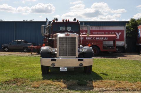 1959 Kenworth W900A “CC925”