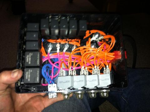 1991 Ford F-250 - This is a custom fuse box with relays and wiring, not a 1991 Ford F-250.