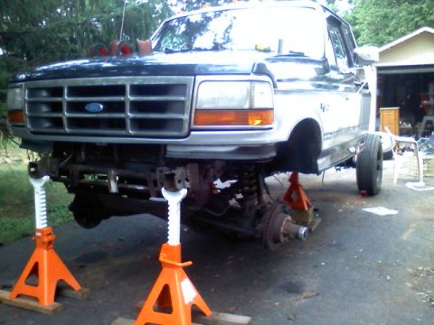1993 Ford F-150 - The front grille and headlight design suggest a 1992 model year Ford F-150.