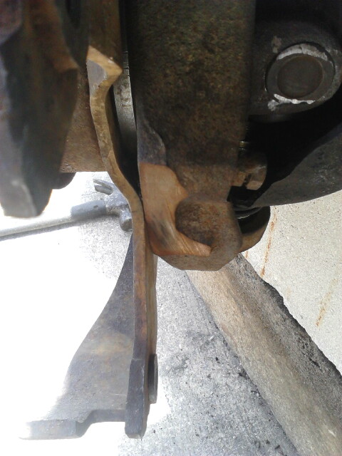1996 Ford Bronco - The backing plate is hitting here so i have to grind it down alittle. it would probably be fine but might as well make it good.