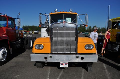 1959 Kenworth W900A “CC925”