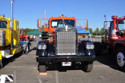 1959 Kenworth W900A “CC925”