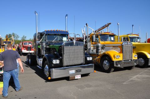 1959 Kenworth W900A “CC925”