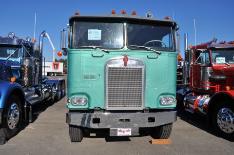 1959 Kenworth W900A “CC925”