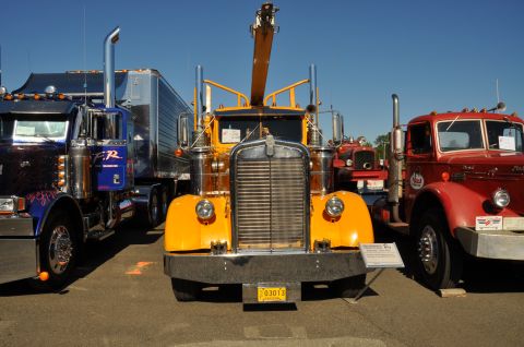 1959 Kenworth W900A “CC925”