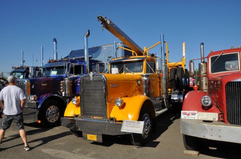 1959 Kenworth W900A “CC925”
