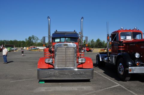 1959 Kenworth W900A “CC925”