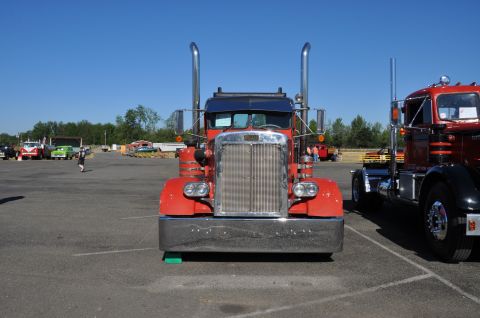 1959 Kenworth W900A “CC925”