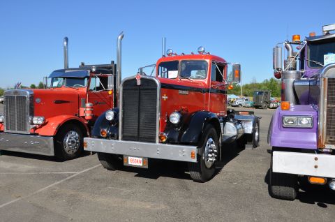 1959 Kenworth W900A “CC925”