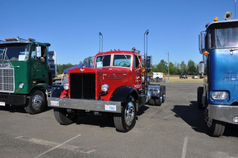 1959 Kenworth W900A “CC925”