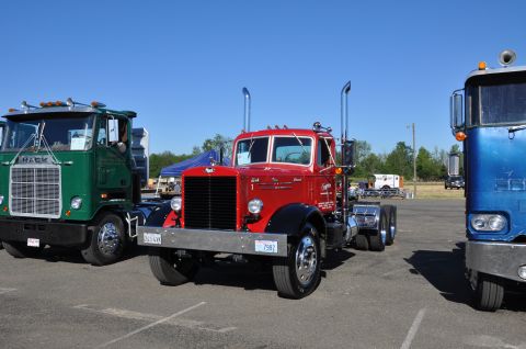 1959 Kenworth W900A “CC925”