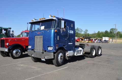 1959 Kenworth W900A “CC925”