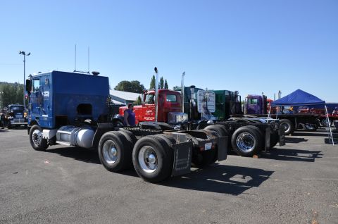 1959 Kenworth W900A “CC925”