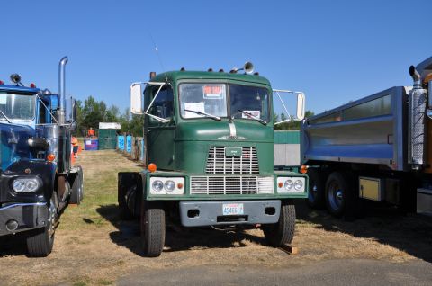 1959 Kenworth W900A “CC925”