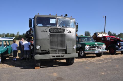 1959 Kenworth W900A “CC925”