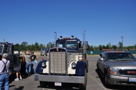 1959 Kenworth W900A “CC925”
