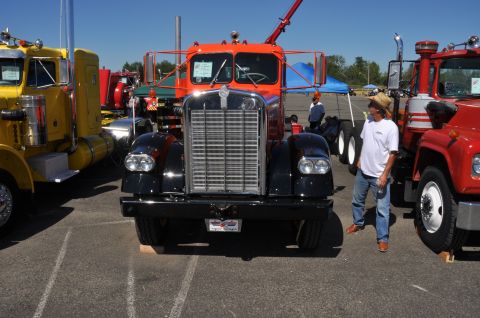 1959 Kenworth W900A “CC925”