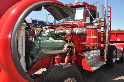 1959 Kenworth W900A “CC925”