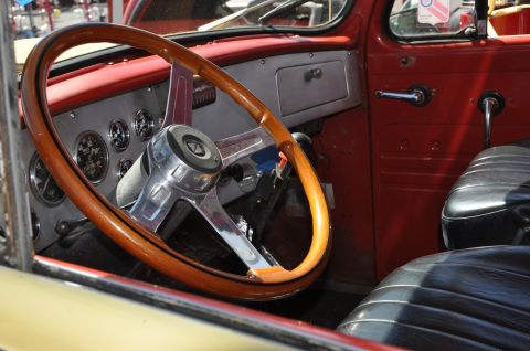 1959 Kenworth W900A “CC925”