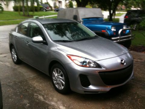 2012 Mazda 3 photo
