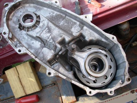 1983 Ford Bronco - No signs of trouble here. The range fork holds the planetary assembly in, and the shift rail & shift cam hold the fork in. To remove the fo…