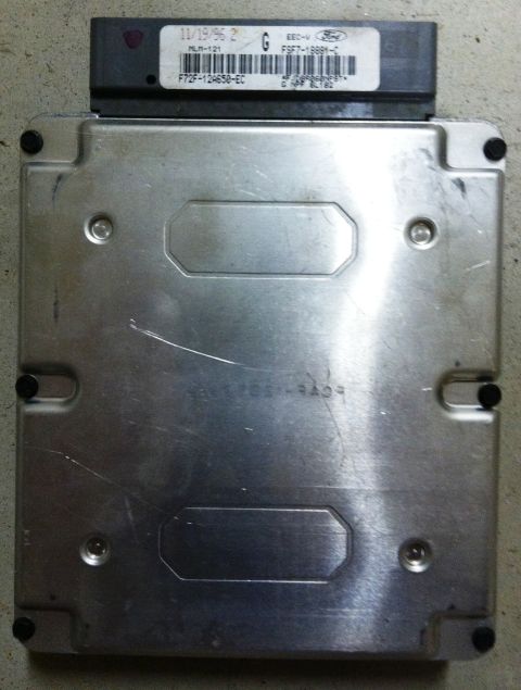 2005 Ford Probe photo
