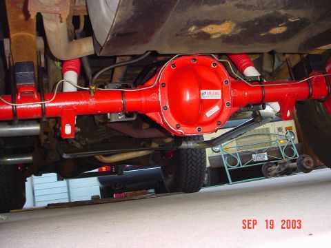 1988 Ford Bronco - New rear end and rancho rs9000 shocks :)