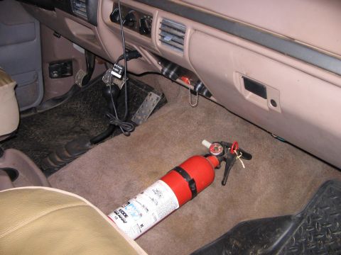 1992 Ford Bronco - Removed ash tray and put in a power point and switch panel.