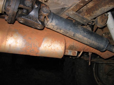 1992 Ford Bronco - Shot of the shorty exhaust with turn down.