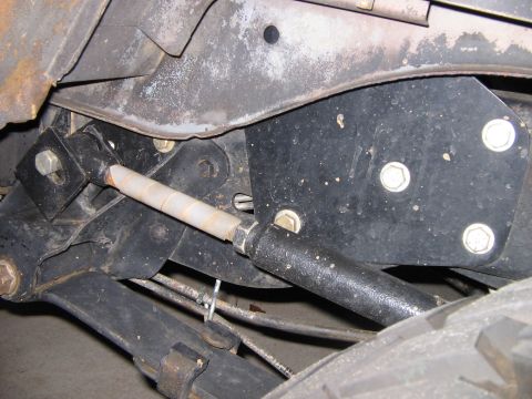 1992 Ford Bronco - Shot of Super Lift traction bars. Plus my relocated shock brackets