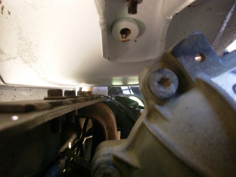 1983 Ford Bronco - There's more clearance above the t-case than above these frame bolts, so I doubt the t-case will ever hit the floor. [url=https://www.super…