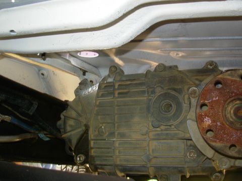 1983 Ford Bronco - Looks OK to me. Now, it all has to come back out for gaskets, and to open the t-case to inspect the pump stay arm.