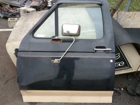 1993 Ford Bronco photo