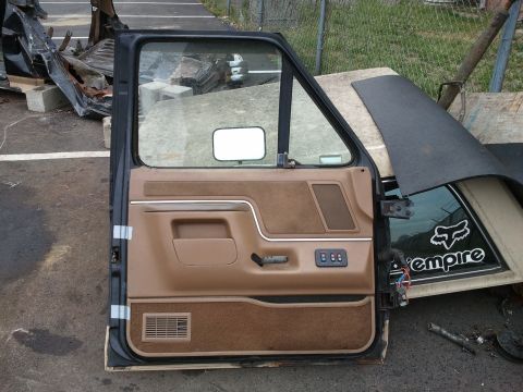 1993 Ford Bronco photo