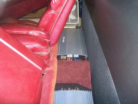 1979 Ford Ranchero - Old School ZED Audio built US Acoustics amplifiers. USX1000F on subwoofers and USX4085(foreground) on door speakers and center channel in d…
