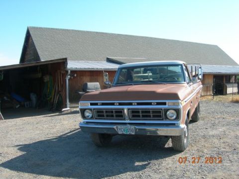 1979 Ford F-150 - This Ford pickup truck has a grille style that matches a 1977 model year.