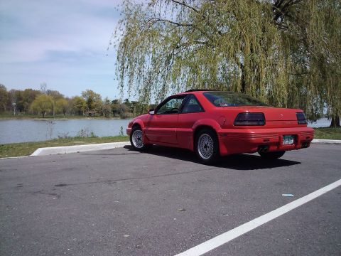 1991 Pontiac Grand Prix photo