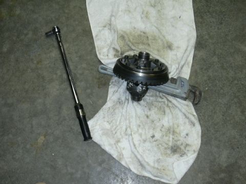 1991 Ford Bronco - Creative torque method