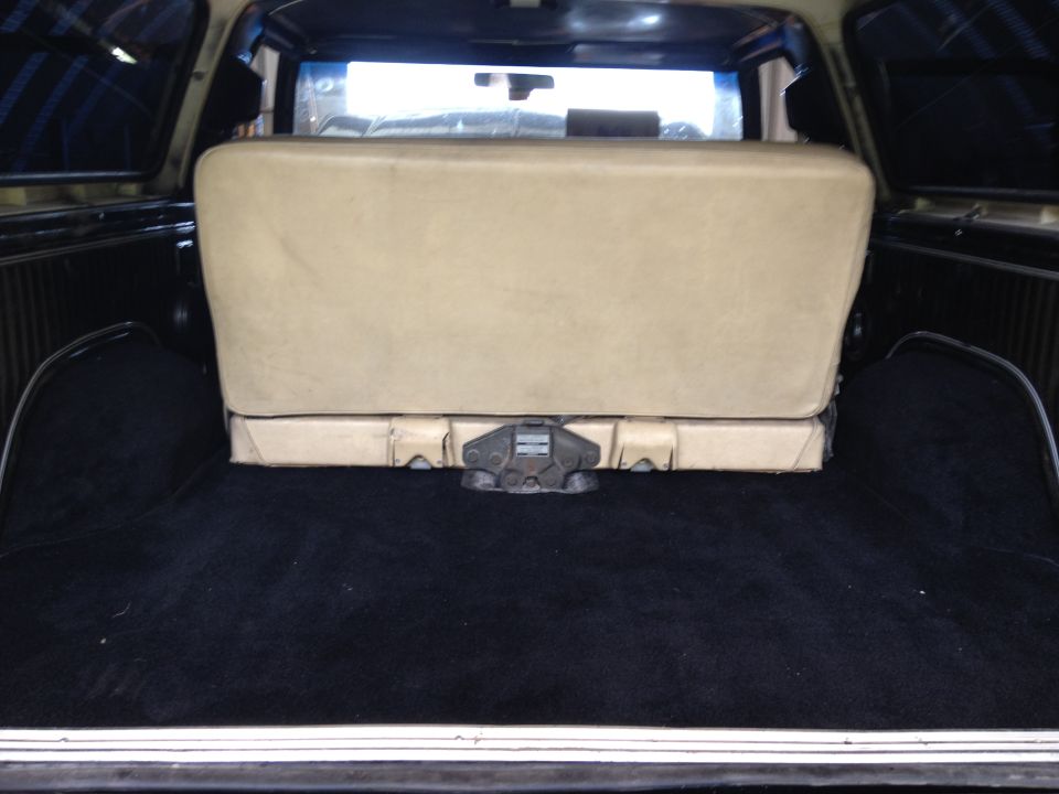 1979 Ford Bronco interior cargo area, rear seat folded down