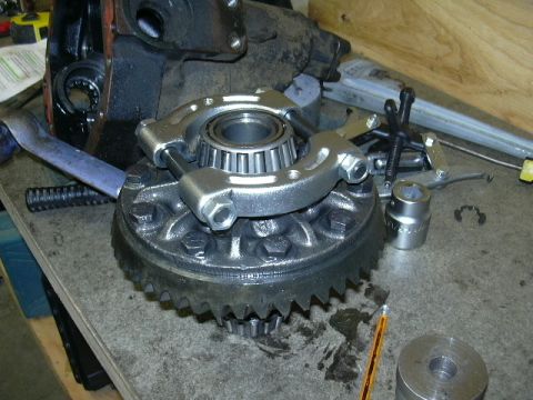 1991 Ford Bronco - Pulling the carrier bearing to make a set up bearing out of it