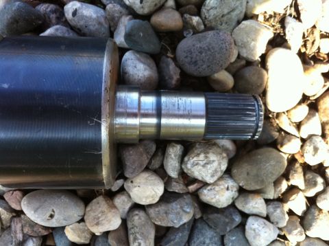 1995 Ford Probe - Axle shaft splines are visible in this close-up shot.
